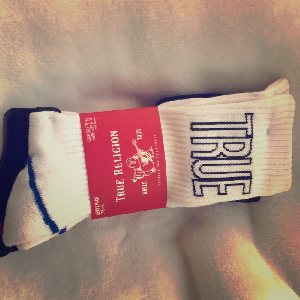 2  PAIRS NEW PACK OF AUTHENTIC TRUE RELIGION SOCKS